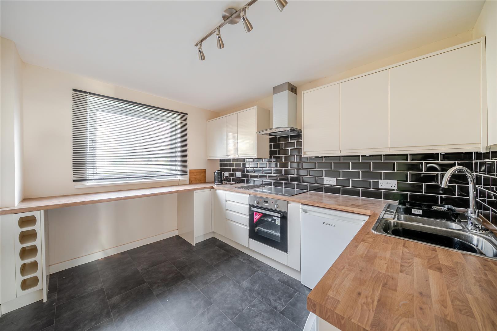 Groves Avenue, Langland, Swansea, SA3 4QX